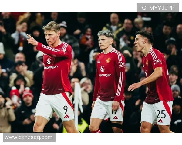 足球明星在失利后的表现分析：情绪反应与职业态度的双重考量